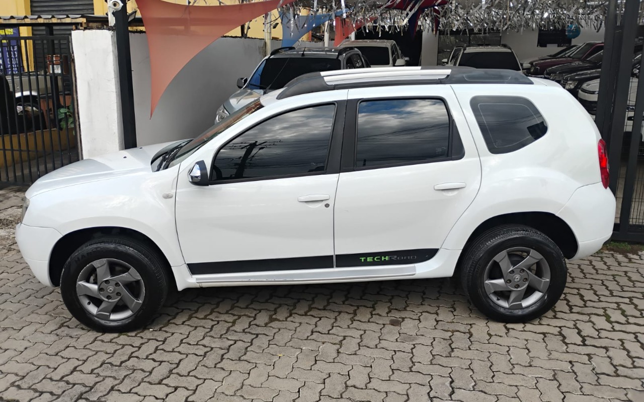 imagem-https://www.socarrao.com.br/sc-vehicle-images-prod/2090518/1781279124445-Ny5qcGVn.jpeg