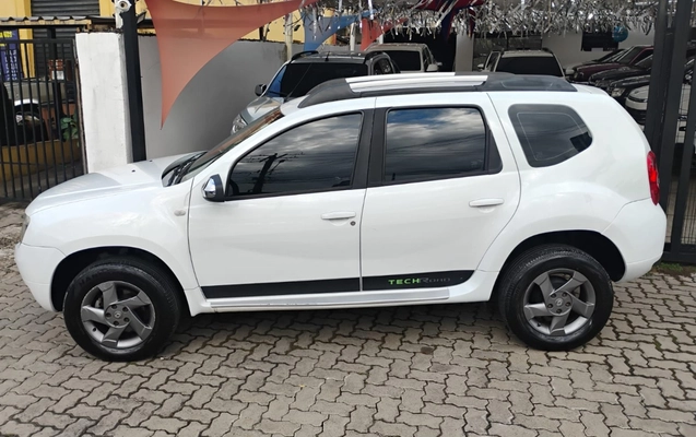 imagem-https://www.socarrao.com.br/sc-vehicle-images-prod/2090518/1781279124445-Ny5qcGVn.jpeg