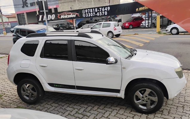 imagem-https://www.socarrao.com.br/sc-vehicle-images-prod/2090518/1781279124512-OC5qcGVn.jpeg