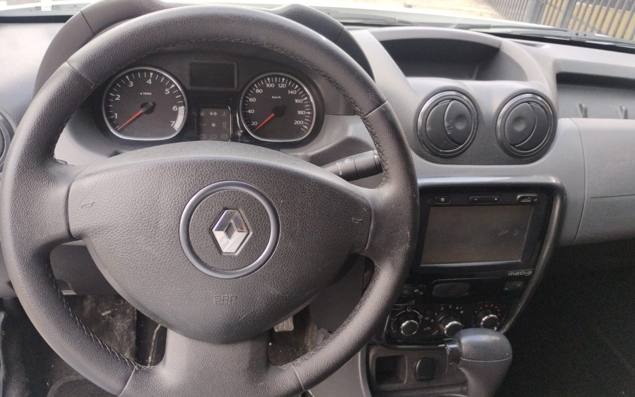 imagem-https://www.socarrao.com.br/sc-vehicle-images-prod/2090518/1781279124666-MTAuMS5qcGVn.jpeg