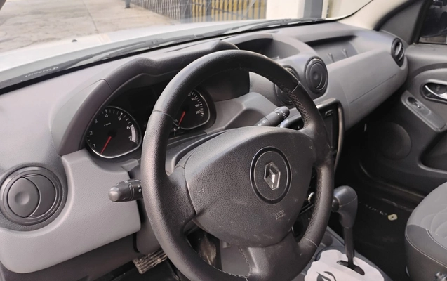 imagem-https://www.socarrao.com.br/sc-vehicle-images-prod/2090518/1781279124731-MTAuMi5qcGVn.jpeg