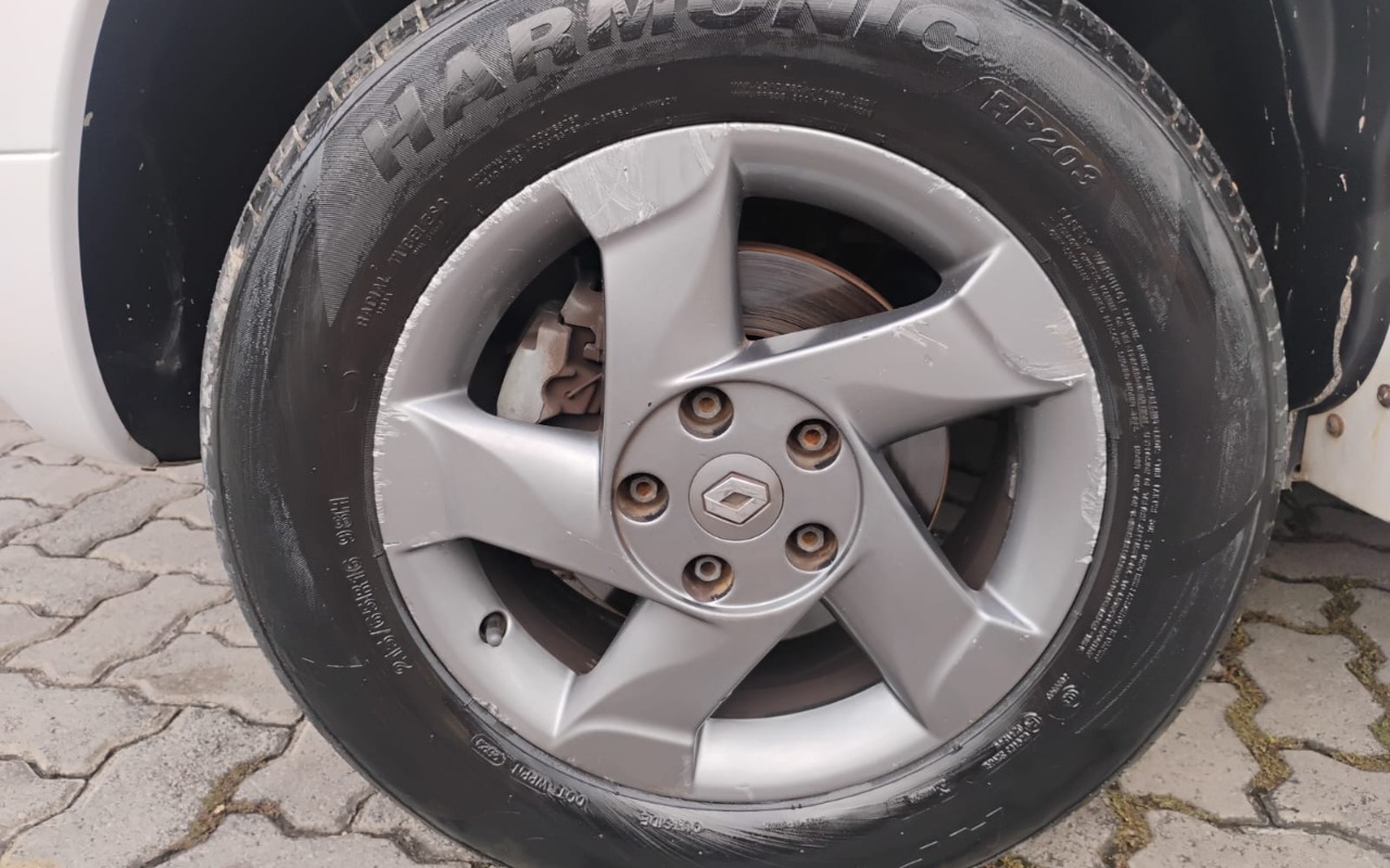imagem-https://www.socarrao.com.br/sc-vehicle-images-prod/2090518/1781279124965-MTMuanBlZw.jpeg