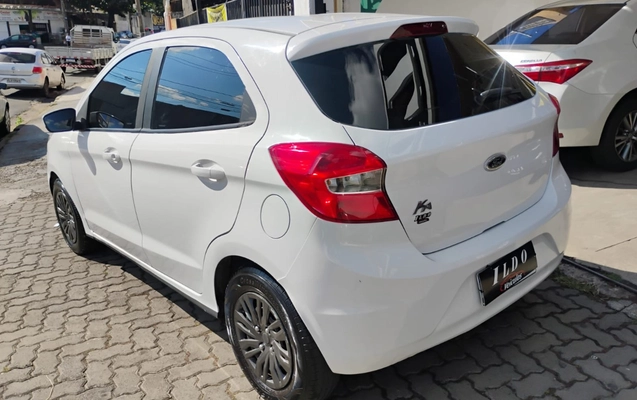 imagem-https://www.socarrao.com.br/sc-vehicle-images-prod/2090526/1781279253067-NC5qcGVn.jpeg