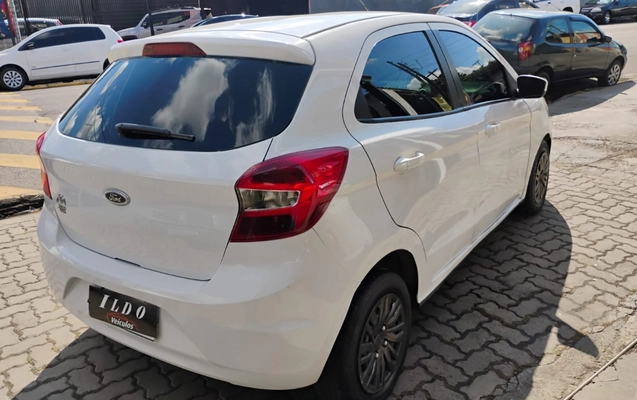 imagem-https://www.socarrao.com.br/sc-vehicle-images-prod/2090526/1781279253146-NS5qcGVn.jpeg