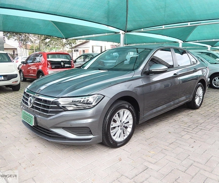 Volkswagen Jetta 2019 Cinza — foto 1 de 3