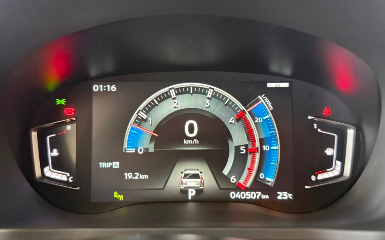 imagem-https://www.socarrao.com.br/sc-vehicle-images-prod/2091568/1781281852944-OTg0NDhjZWMtOWYxMC00NjE5LTg2ZTctYmNjNTU5NjNiN2VmLmpwZWc.jpeg