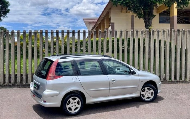 imagem-https://www.socarrao.com.br/sc-vehicle-images-prod/2092308/1790000414728-8177959_1_B_14dba85a5b.jpeg