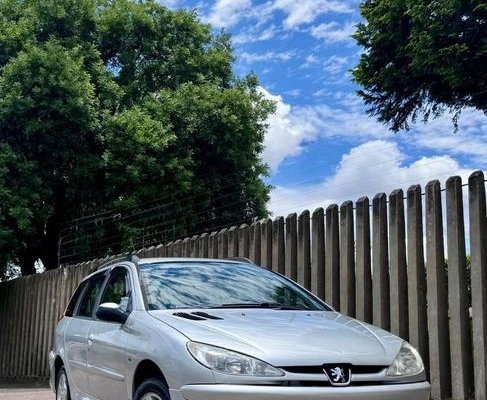 imagem-https://www.socarrao.com.br/sc-vehicle-images-prod/2092308/1790000414737-8177959_6_B_6e20a19658.jpeg