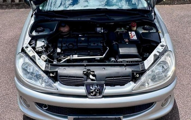 imagem-https://www.socarrao.com.br/sc-vehicle-images-prod/2092308/1790000414744-8177959_10_B_20fdeafa06.jpeg