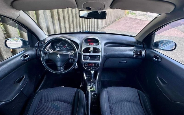 imagem-https://www.socarrao.com.br/sc-vehicle-images-prod/2092308/1790000414746-8177959_11_B_7ec5d280a7.jpeg