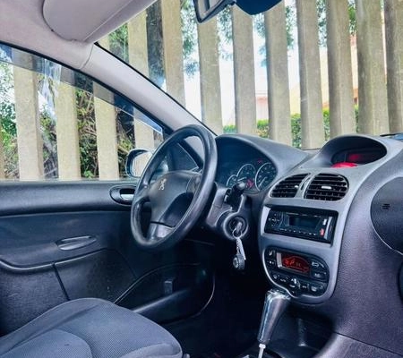 imagem-https://www.socarrao.com.br/sc-vehicle-images-prod/2092308/1790000414750-8177959_13_B_b41559ff0a.jpeg