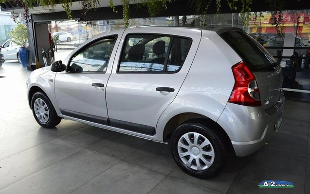 imagem-https://www.socarrao.com.br/sc-vehicle-images-prod/2092567/1786727830378-8181718_6_B_78d35bf93d.jpeg