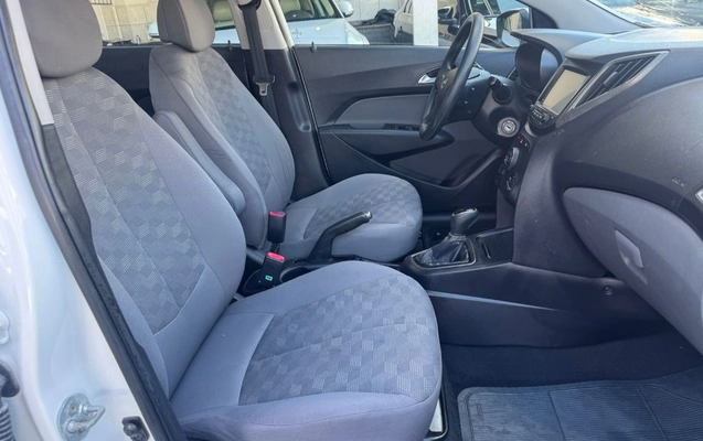 imagem-https://www.socarrao.com.br/sc-vehicle-images-prod/2092582/1789224515512-gb-c6bd216.jpeg