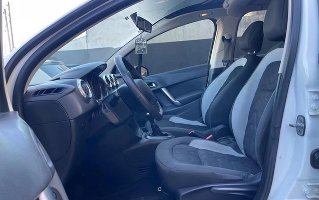 imagem-https://www.socarrao.com.br/sc-vehicle-images-prod/2092976/1784213379643-8175047_10_B_be52323f38.jpeg