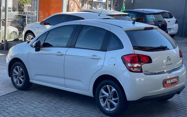 imagem-https://www.socarrao.com.br/sc-vehicle-images-prod/2092976/1784213379643-8175047_7_B_32d49c75db.jpeg