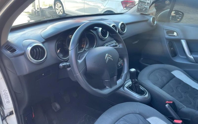 imagem-https://www.socarrao.com.br/sc-vehicle-images-prod/2092976/1784213379643-8175047_8_B_7146d4f960.jpeg