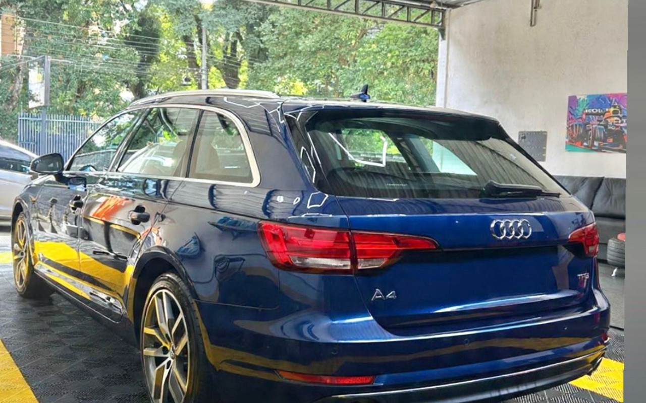 imagem-https://www.socarrao.com.br/sc-vehicle-images-prod/2093551/1781288906707-dHJhc2VpcmEgMi5qcGVn.jpeg