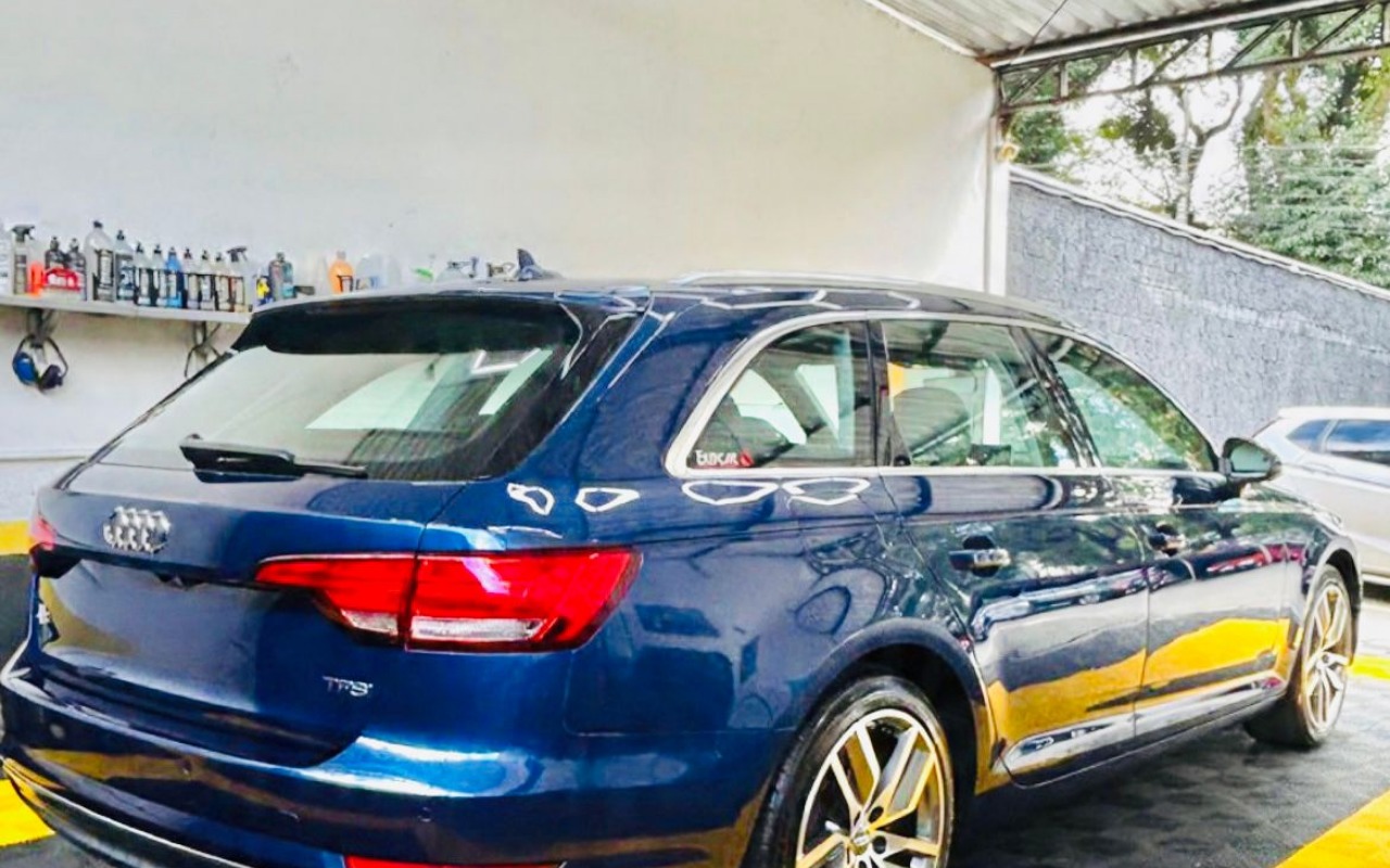 imagem-https://www.socarrao.com.br/sc-vehicle-images-prod/2093551/1781288907443-dHJhc2VpcmEuanBlZw.jpeg