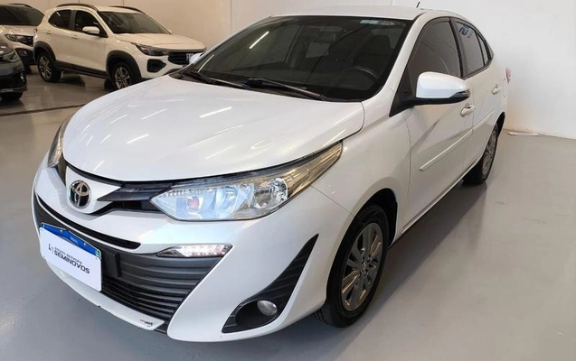imagem-https://www.socarrao.com.br/sc-vehicle-images-prod/2093696/1790772507028-8182039_14_B_5f6ff5f9c1.jpeg