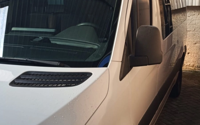 imagem-https://www.socarrao.com.br/sc-vehicle-images-prod/2094201/1781289378912-ZjAyOTk2MWUtNTQ5ZS00M2I5LTgxNDctZmQ2YmI1MGU5NDI3LmpwZw.jpg
