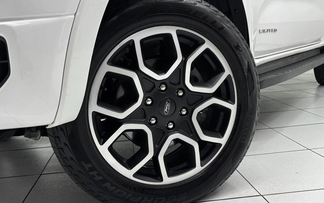 imagem-https://www.socarrao.com.br/sc-vehicle-images-prod/2095277/1782911429367-8182697_15_B_0c3a715250.jpeg