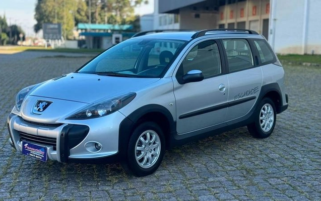 imagem-https://www.socarrao.com.br/sc-vehicle-images-prod/2095356/1788011759040-8121701_13_B_c31b01d68d.jpeg