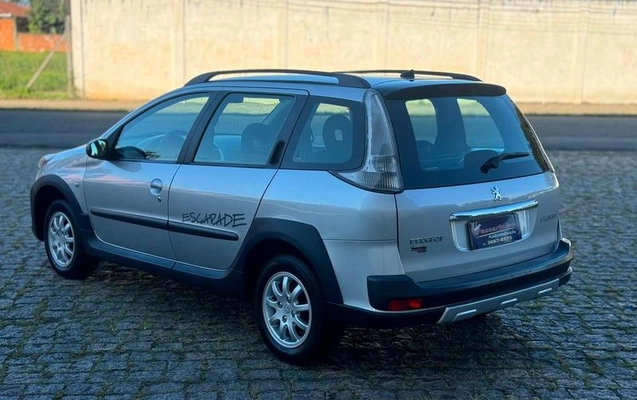 imagem-https://www.socarrao.com.br/sc-vehicle-images-prod/2095356/1788011759050-8121701_7_B_6aa4a7990a.jpeg