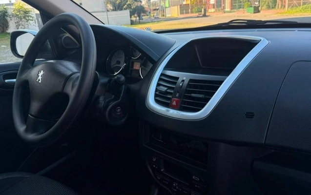 imagem-https://www.socarrao.com.br/sc-vehicle-images-prod/2095356/1788011759055-8121701_10_B_96026ce667.jpeg