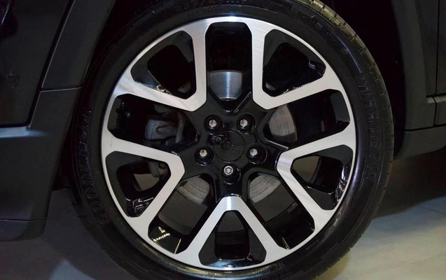 imagem-https://www.socarrao.com.br/sc-vehicle-images-prod/2096199/1791207718256-8183023_18_B_a2f19aa0a1.jpeg