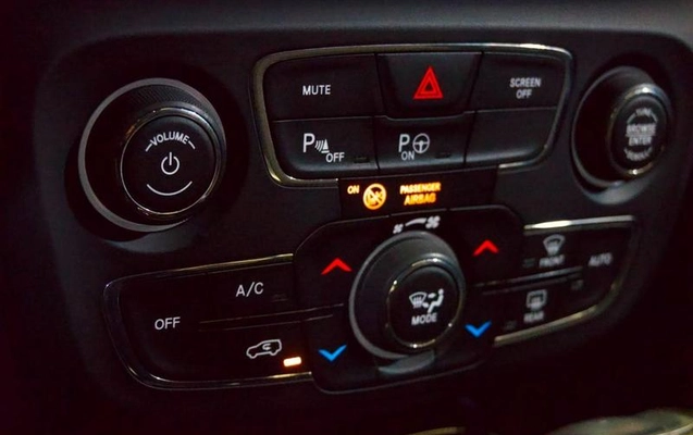 imagem-https://www.socarrao.com.br/sc-vehicle-images-prod/2096199/1791207718268-8183023_12_B_9d61eaed80.jpeg