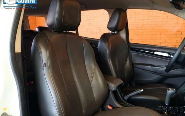 imagem-https://www.socarrao.com.br/sc-vehicle-images-prod/2096660/1789567885470-8179285_17_B_2aaece7587.jpeg