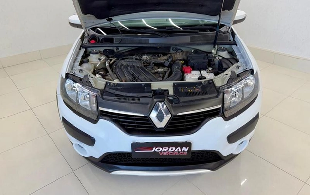 imagem-https://www.socarrao.com.br/sc-vehicle-images-prod/2096925/1792669373972-8183236_6_B_4adcf89db3.jpeg