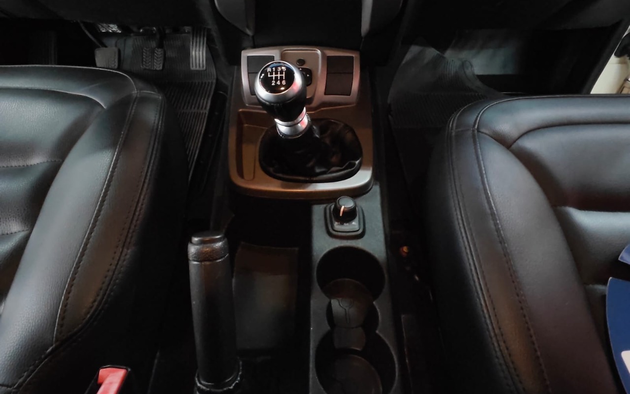 imagem-https://www.socarrao.com.br/sc-vehicle-images-prod/2097710/1781300457215-V2hhdHNBcHAgSW1hZ2UgMjAyNi0wNi0xMiBhdCAxOC4yMS4wMCAoMykuanBlZw.jpeg