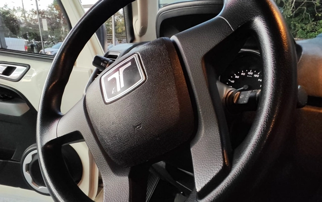 imagem-https://www.socarrao.com.br/sc-vehicle-images-prod/2097710/1781300457339-V2hhdHNBcHAgSW1hZ2UgMjAyNi0wNi0xMiBhdCAxOC4yMS4wMSAoMSkuanBlZw.jpeg