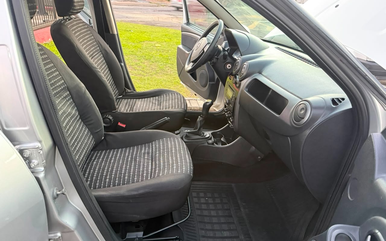 imagem-https://www.socarrao.com.br/sc-vehicle-images-prod/2098759/1781304817261-V2hhdHNBcHAgSW1hZ2UgMjAyNi0wNi0xMiBhdCAxOS4yNC4wNy5qcGVn.jpeg