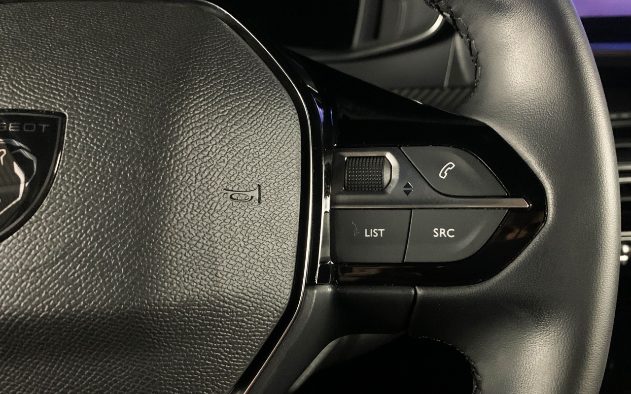 imagem-https://www.socarrao.com.br/sc-vehicle-images-prod/2102408/1781319097730-MDEyLmpwZw.jpg