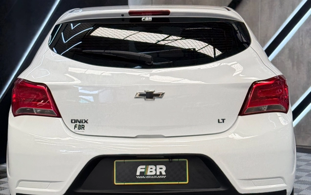 imagem-https://www.socarrao.com.br/sc-vehicle-images-prod/2109103/1781349565254-0613e3df-2349-484f-b7dd-e17ffeebe2c2.jpg