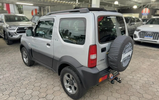 imagem-https://www.socarrao.com.br/sc-vehicle-images-prod/2109113/1781350452205-d342d61d-8b2d-467e-aee1-4a162d2420e8.jpg