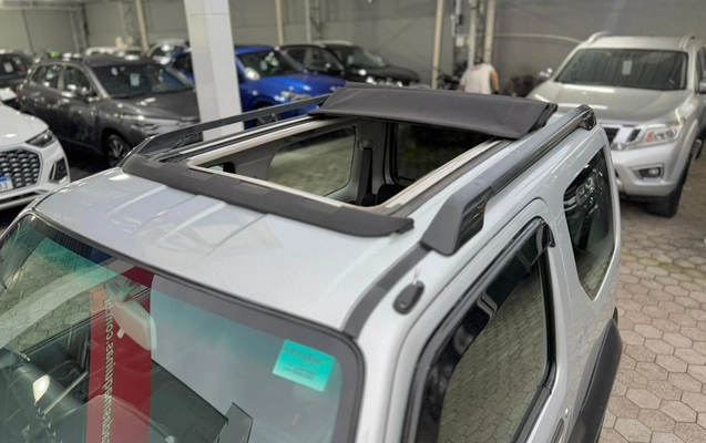 imagem-https://www.socarrao.com.br/sc-vehicle-images-prod/2109113/1781350452209-69052b8c-7da9-4bba-8597-ed5f85e6a575.jpg