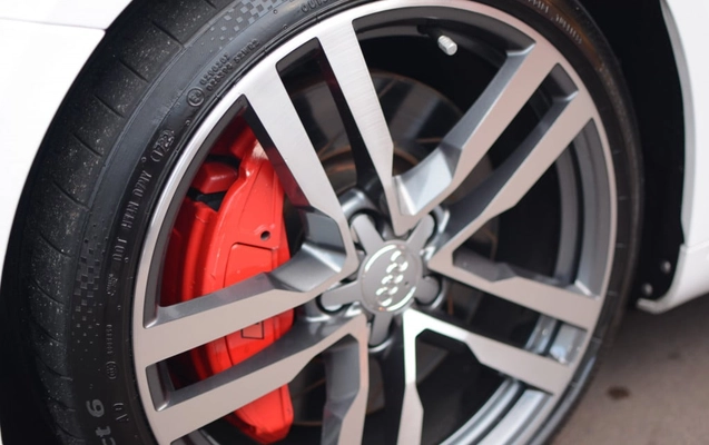imagem-https://www.socarrao.com.br/sc-vehicle-images-prod/2109185/1784577030176-vehicle_image_1781210279_de21f748ecc82407602ca03366f14b04.jpeg
