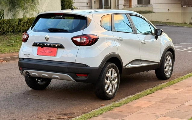 imagem-https://www.socarrao.com.br/sc-vehicle-images-prod/2109264/1781353981252-5_093203.jpg