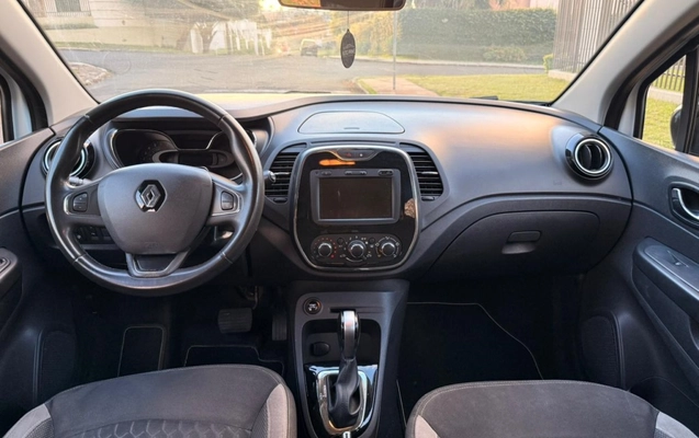 imagem-https://www.socarrao.com.br/sc-vehicle-images-prod/2109264/1781353981253-4_093203.jpg