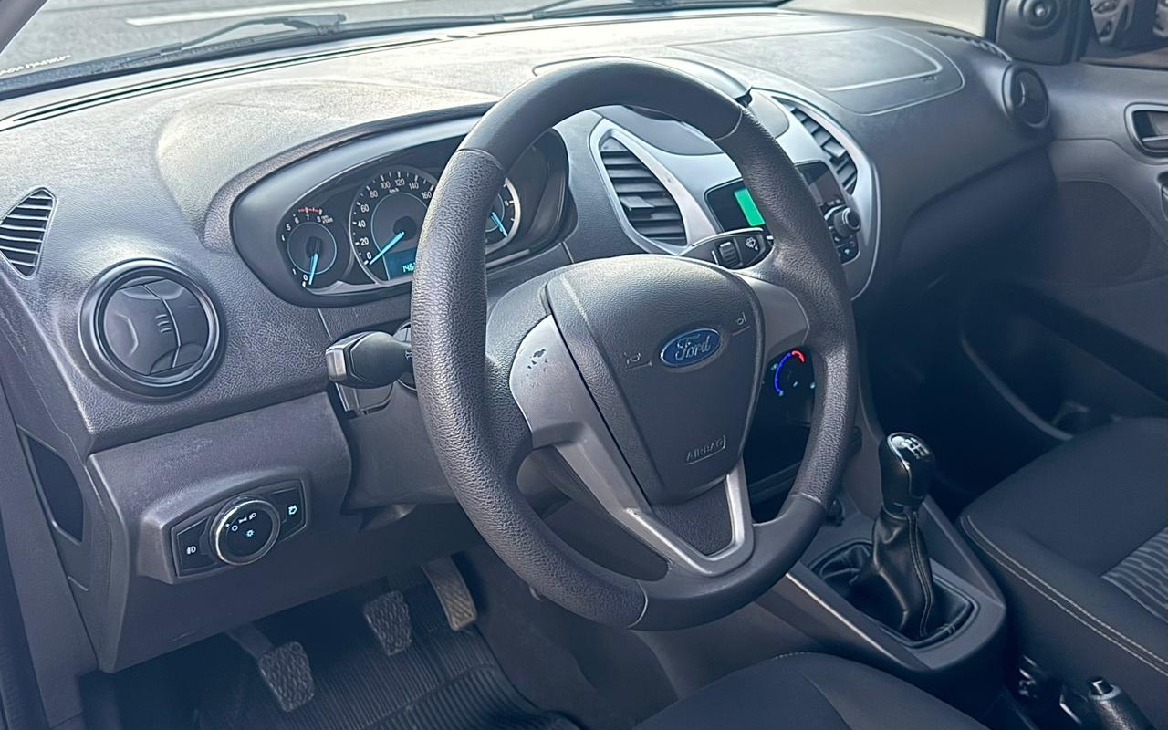 imagem-https://www.socarrao.com.br/sc-vehicle-images-prod/2109293/1781354734075-V2hhdHNBcHAgSW1hZ2UgMjAyNi0wNi0xMyBhdCAwOC40OC4wNC5qcGVn.jpeg