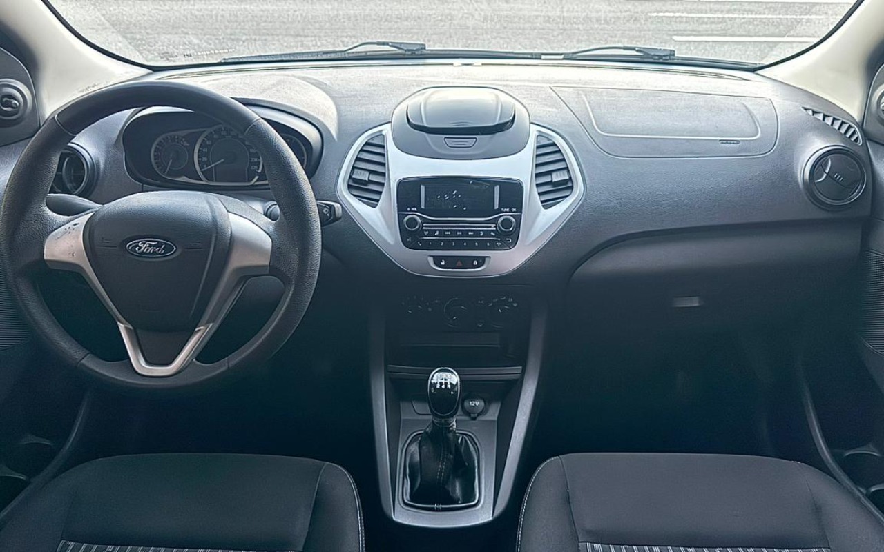 imagem-https://www.socarrao.com.br/sc-vehicle-images-prod/2109293/1781354734178-V2hhdHNBcHAgSW1hZ2UgMjAyNi0wNi0xMyBhdCAwOC40OC4wNCAoMSkuanBlZw.jpeg