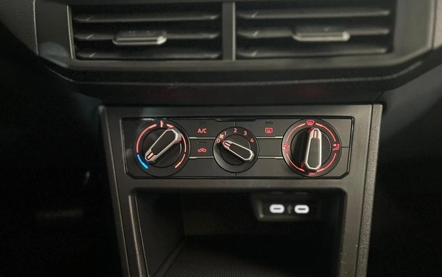 imagem-https://www.socarrao.com.br/sc-vehicle-images-prod/2109319/1786742407044-8182285_16_B_0ae08f56f6.jpeg