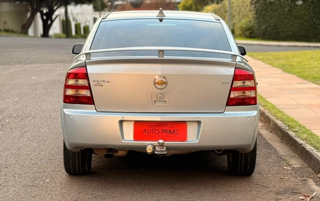 imagem-https://www.socarrao.com.br/sc-vehicle-images-prod/2109322/1781355194406-6_095242.jpg