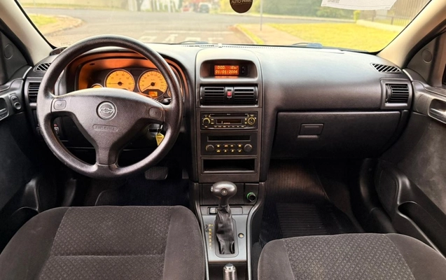 imagem-https://www.socarrao.com.br/sc-vehicle-images-prod/2109322/1781355194410-3_095242.jpg
