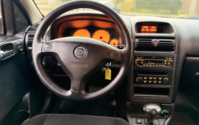 imagem-https://www.socarrao.com.br/sc-vehicle-images-prod/2109322/1781355194411-7_095242.jpg
