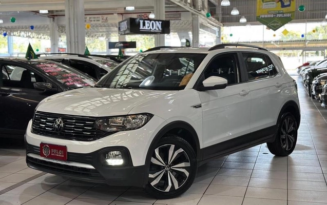 imagem-https://www.socarrao.com.br/sc-vehicle-images-prod/2109406/1789161018704-8182429_21_B_f12301b97d.jpeg