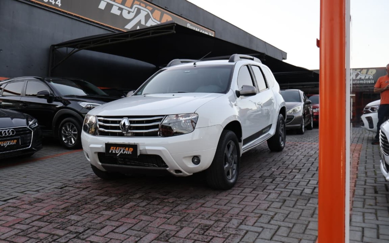 Renault Duster 2015 Branco — foto 1 de 3
